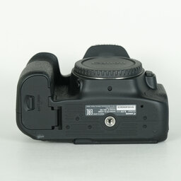 Canon EOS 90D
