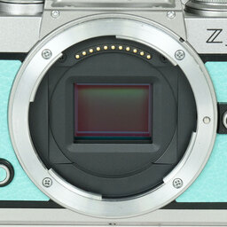 Nikon Z fc ボディ シルバー プレミアムエクステリア張替済み Nikon Z fc ボディ シルバー プレミアムエクステリア張替済み