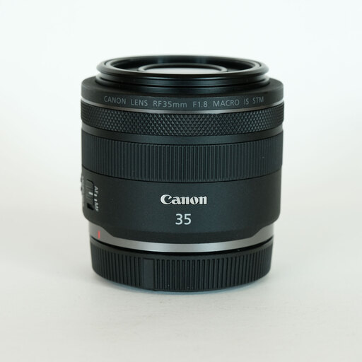 Canon RF35mm F1.8 MACRO IS STM