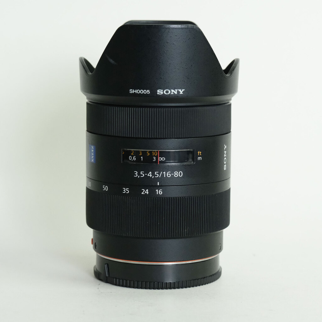 SONY Vario-Sonnar T＊ DT 16-80mm F3.5-4.5 ZA SAL1680Z