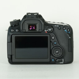 Canon EOS 80D Canon EOS 80D
