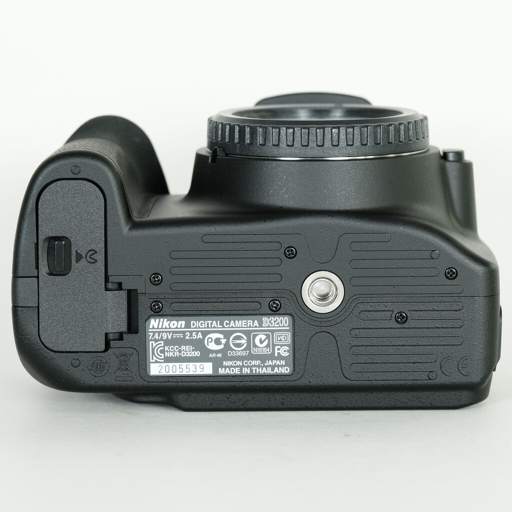 Nikon D3200ボディ ブラック