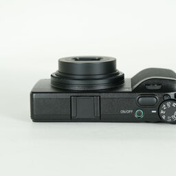 RICOH GR IV