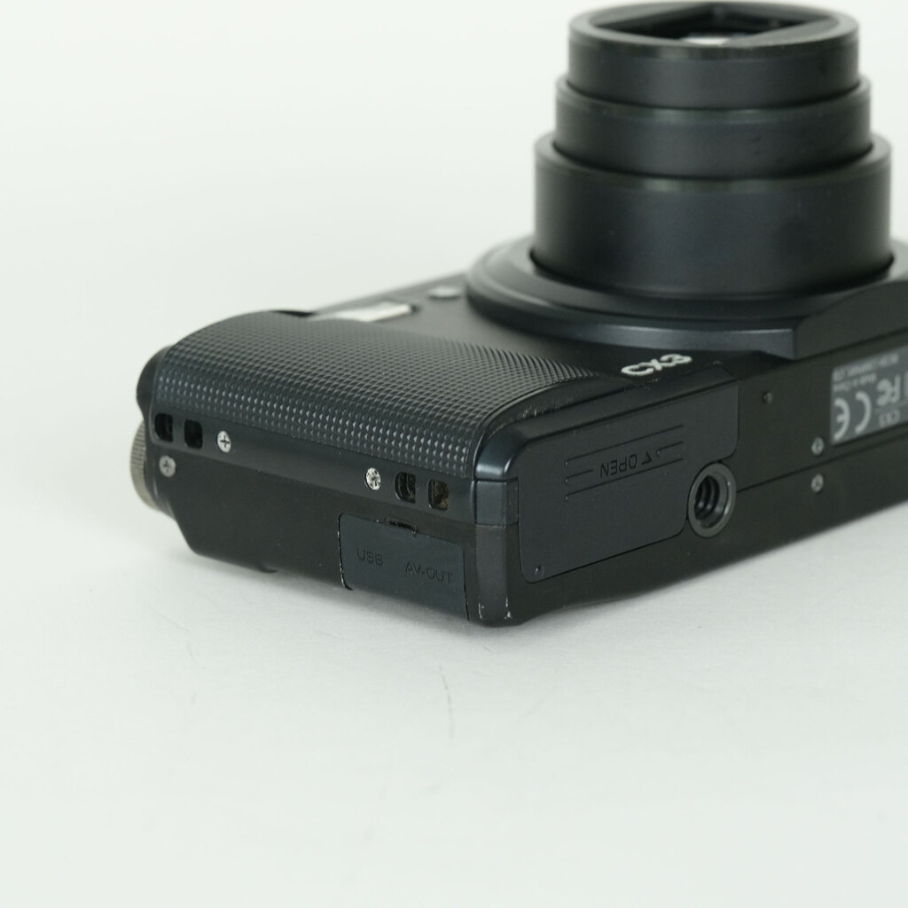 RICOH CX3 ブラックの出品 | ONE SCENE（ワンシーン）