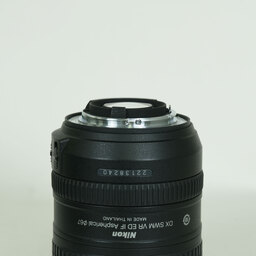 Nikon AF-S DX NIKKOR 16-85mm F3.5-5.6G ED VR Nikon AF-S DX NIKKOR 16-85mm F3.5-5.6G ED VR
