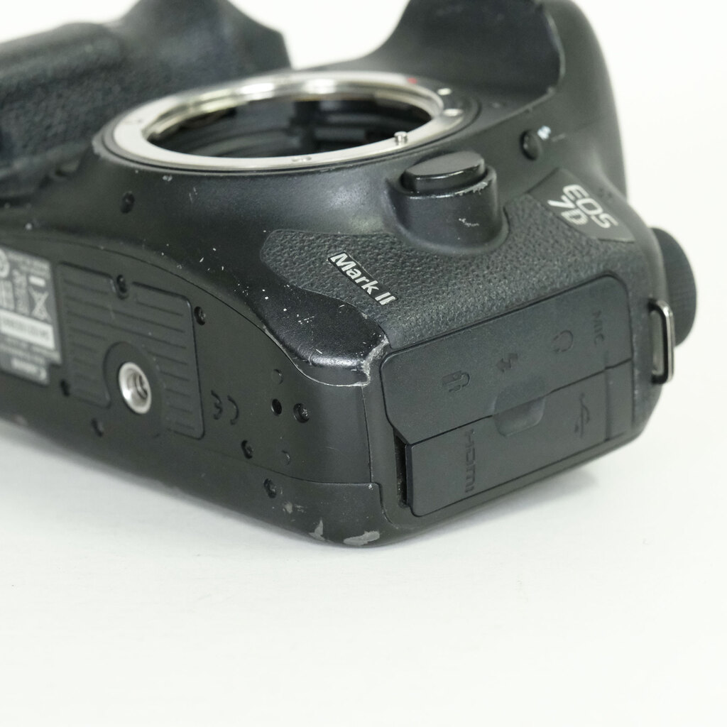 Canon EOS 7D Mark II