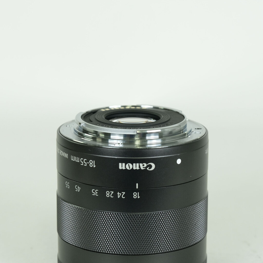 Canon EF-M18-55mm F3.5-5.6 IS STM