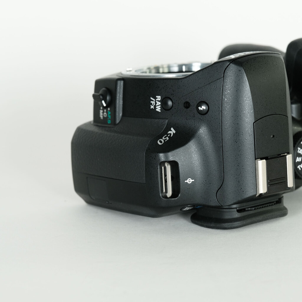 PENTAX K-50 ボディ ブラック