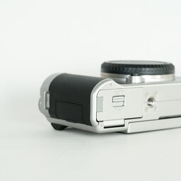 FUJIFILM X-A3 ボディ  シルバー