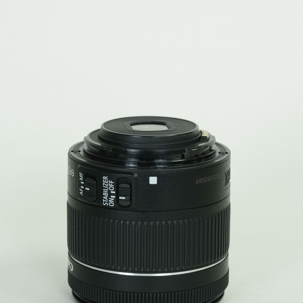 Canon EF-S18-55mm F4-5.6 IS STM