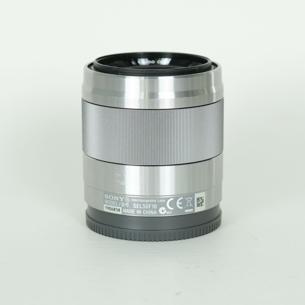 SONY E 50mm F1.8 OSS SEL50F18の出品 | ONE SCENE（ワンシーン）