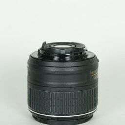 Nikon AF-S DX NIKKOR 18-55mm f3.5-5.6G VR II