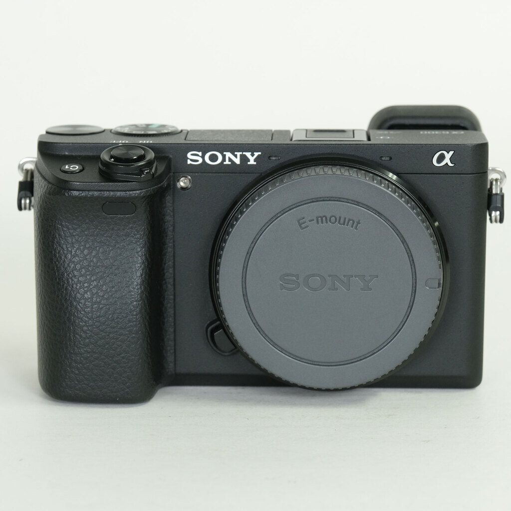 SONY α6300(ILCE-6300) SONY α6300(ILCE-6300)