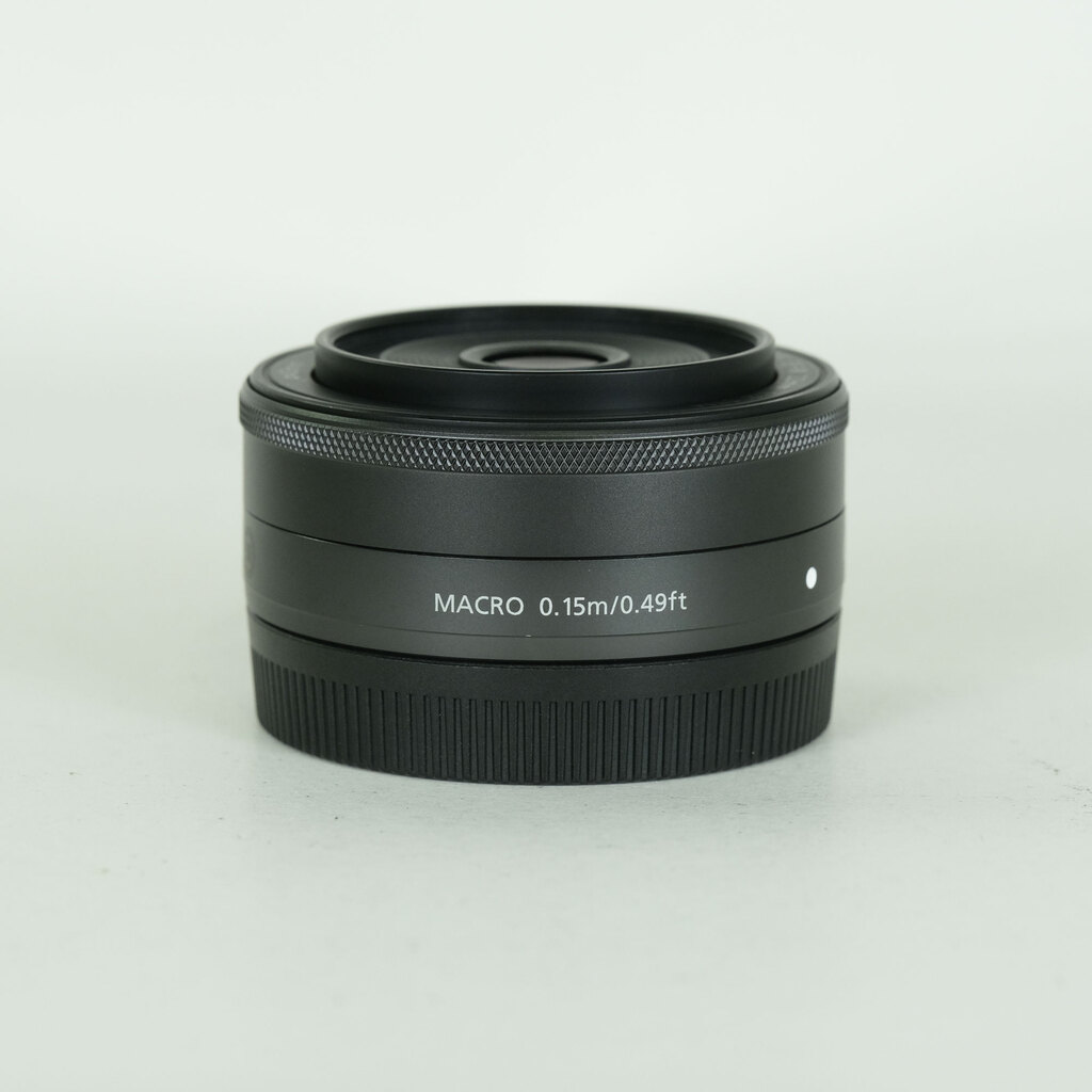 Canon EF-M22mm F2 STM
