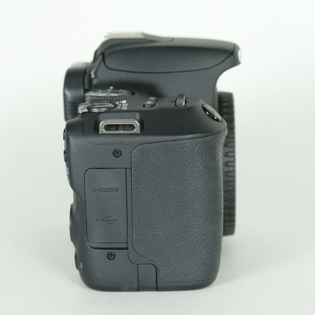 Canon EOS Kiss X9 Canon EOS Kiss X9