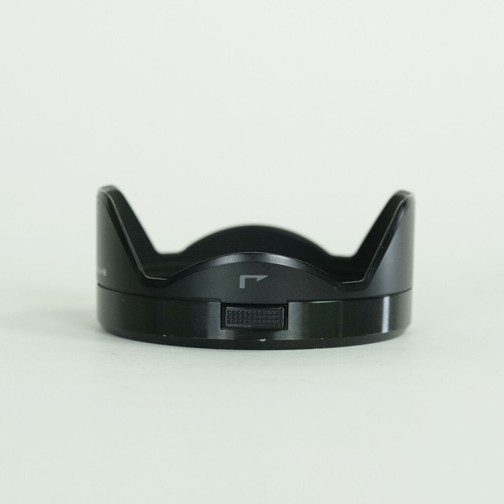 OLYMPUS M.ZUIKO DIGITAL ED 12-40mm F2.8 PRO