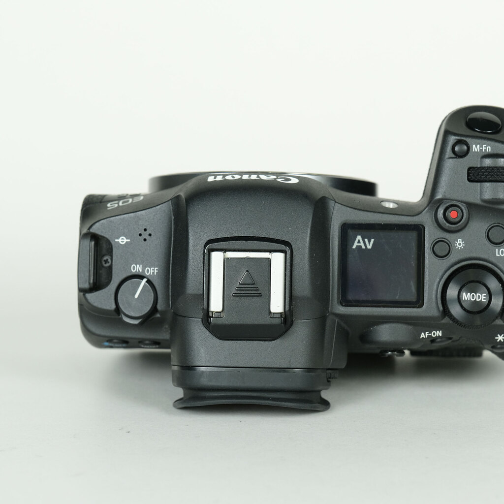 Canon EOS R5 Canon EOS R5