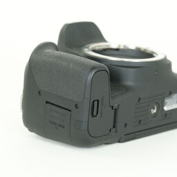 Canon EOS 9000D Canon EOS 9000D