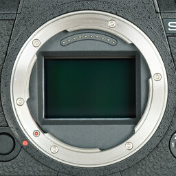 Panasonic LUMIX DC-S1R