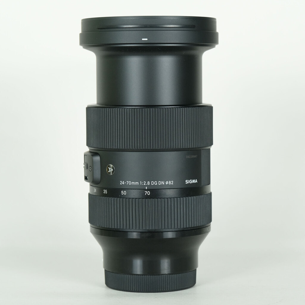 SIGMA 24-70mm F2.8 DG DN｜Art [ソニーE用]の出品 | ONE SCENE（ワン