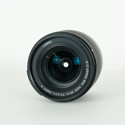Panasonic LUMIX G VARIO 12-60mm / F3.5-5.6 ASPH. / POWER O.I.S.