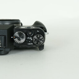 FUJIFILM X-T30 FUJIFILM X-T30