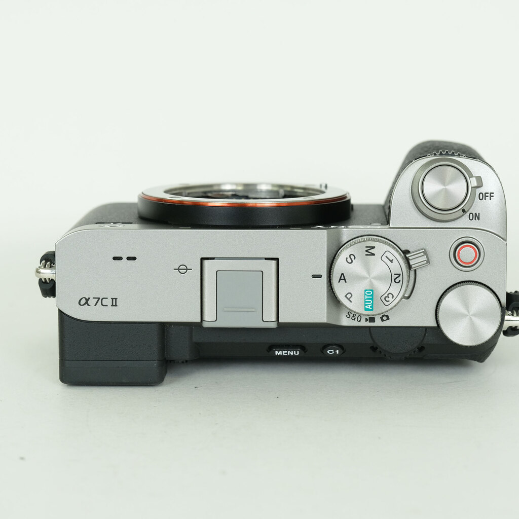SONY α7C II(ILCE-7CM2) SONY α7C II(ILCE-7CM2)