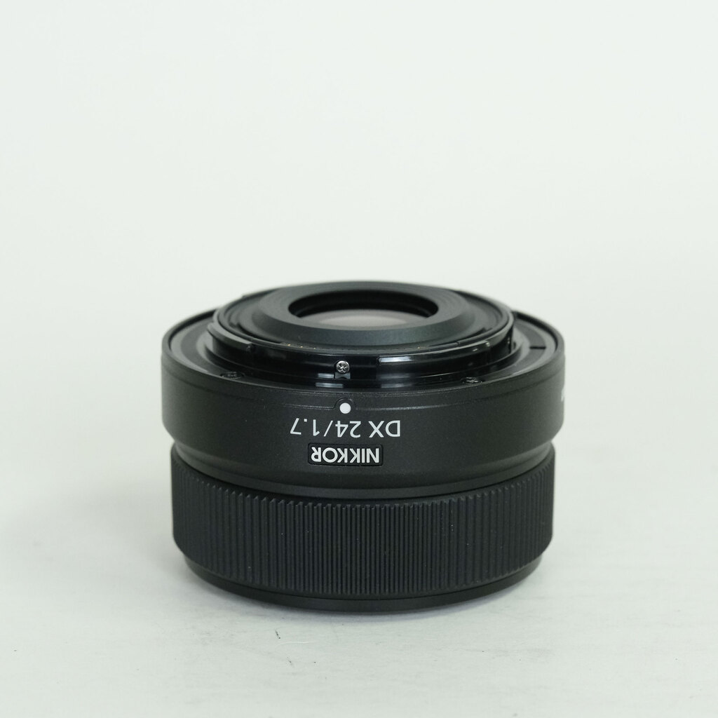 Nikon NIKKOR Z DX 24mm f/1.7