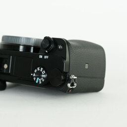 SONY α6100（ILCE-6100）