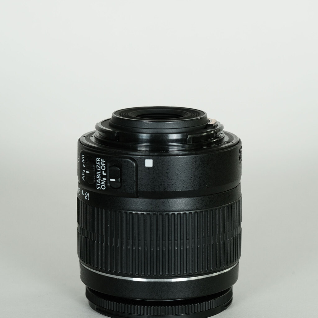 Canon EF-S18-55mm F3.5-5.6 IS II