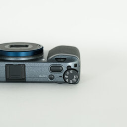 RICOH GR IIIx Urban Edition Special Limited Kit