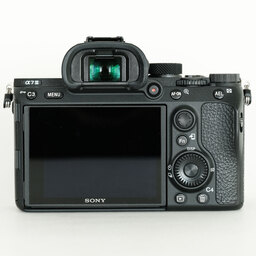 SONY α7 III（ILCE-7M3）