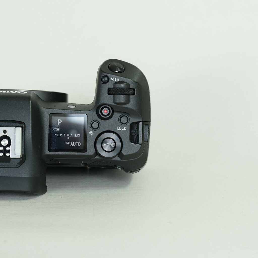 Canon EOS R Canon EOS R