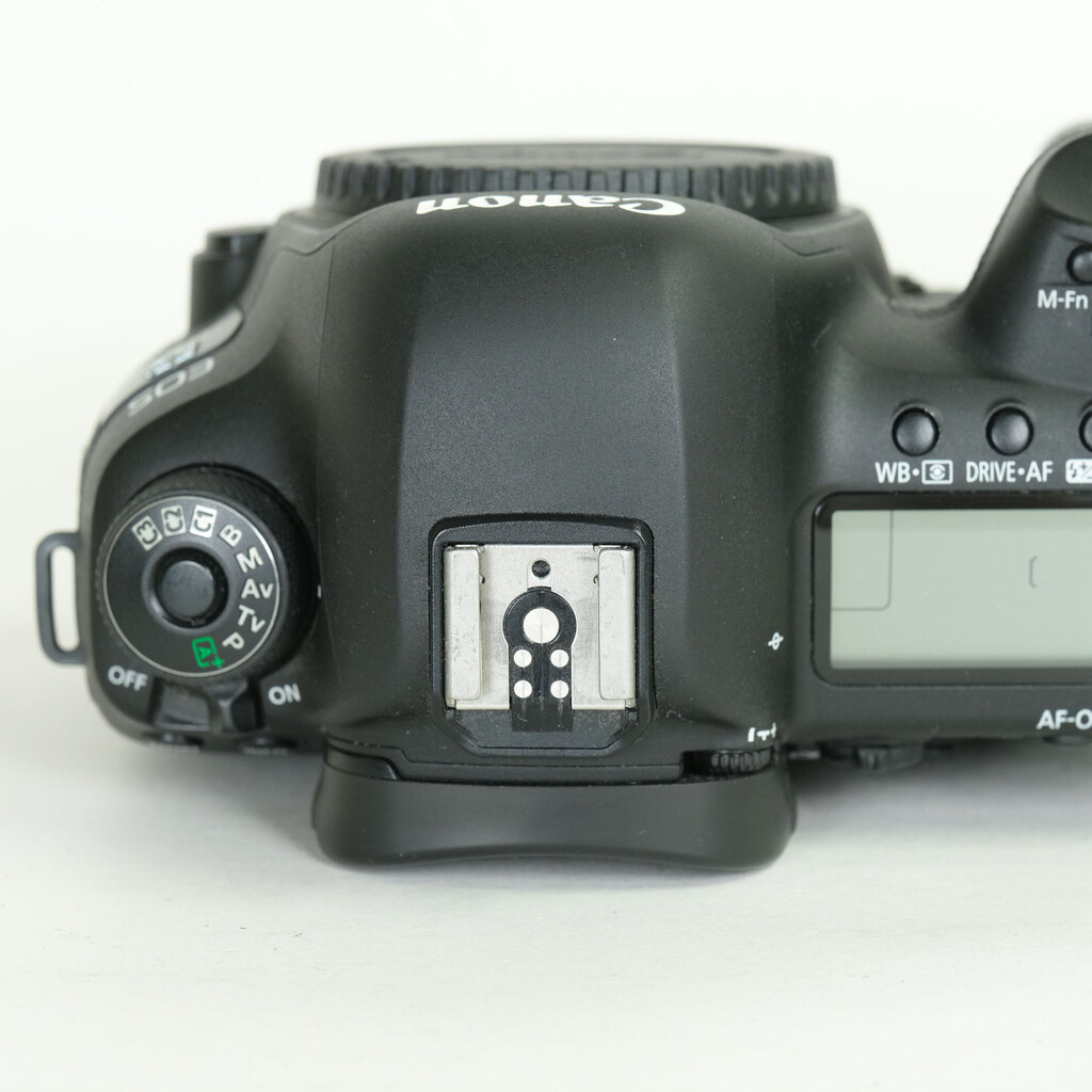 Canon EOS 5D Mark IV Canon EOS 5D Mark IV
