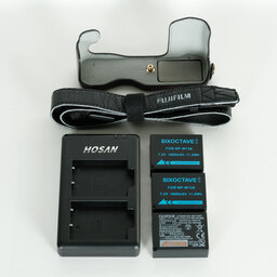 FUJIFILM X-A3 ボディ  シルバー