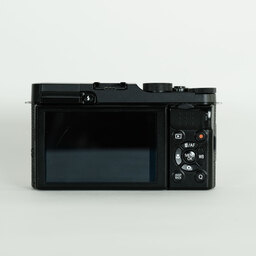 FUJIFILM X-M1 ボディ ブラック