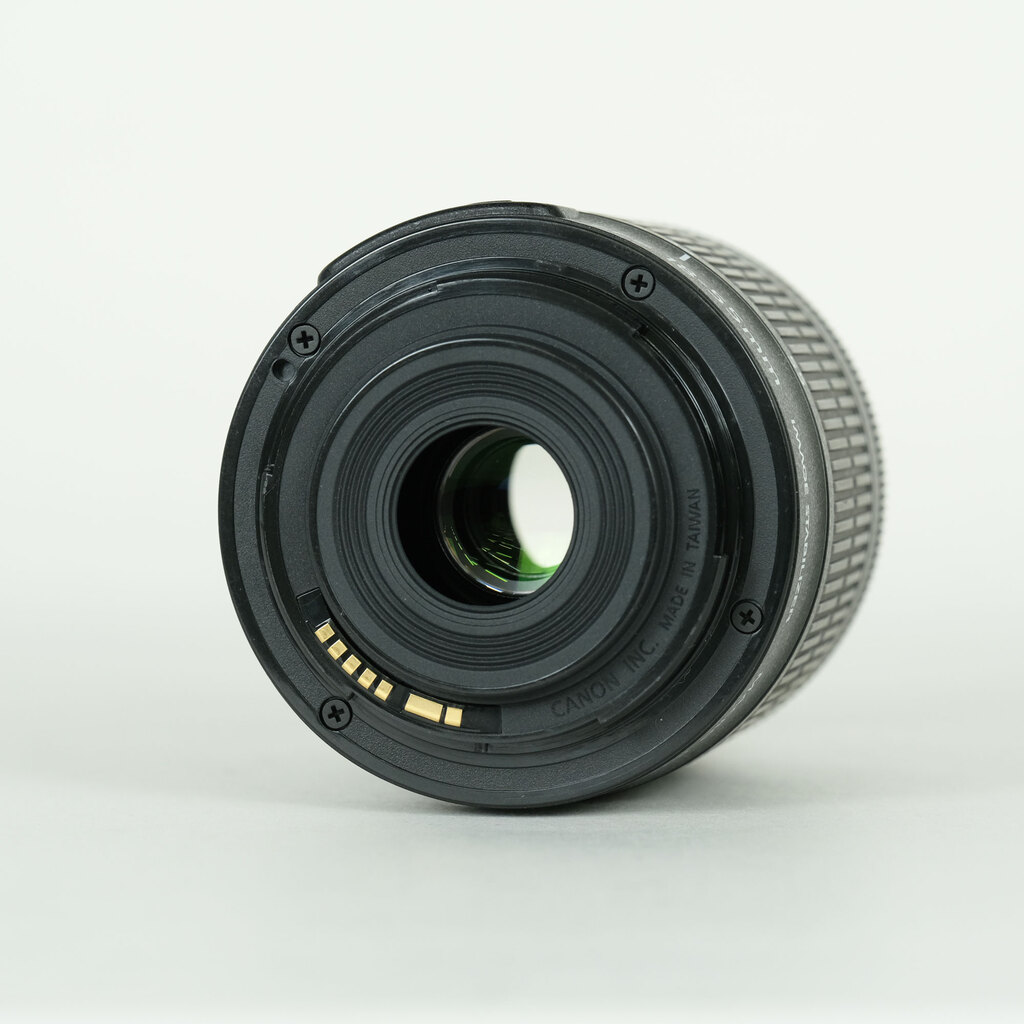 Canon EF-S18-55mm F3.5-5.6 IS STMの出品 | ONE SCENE（ワンシーン）