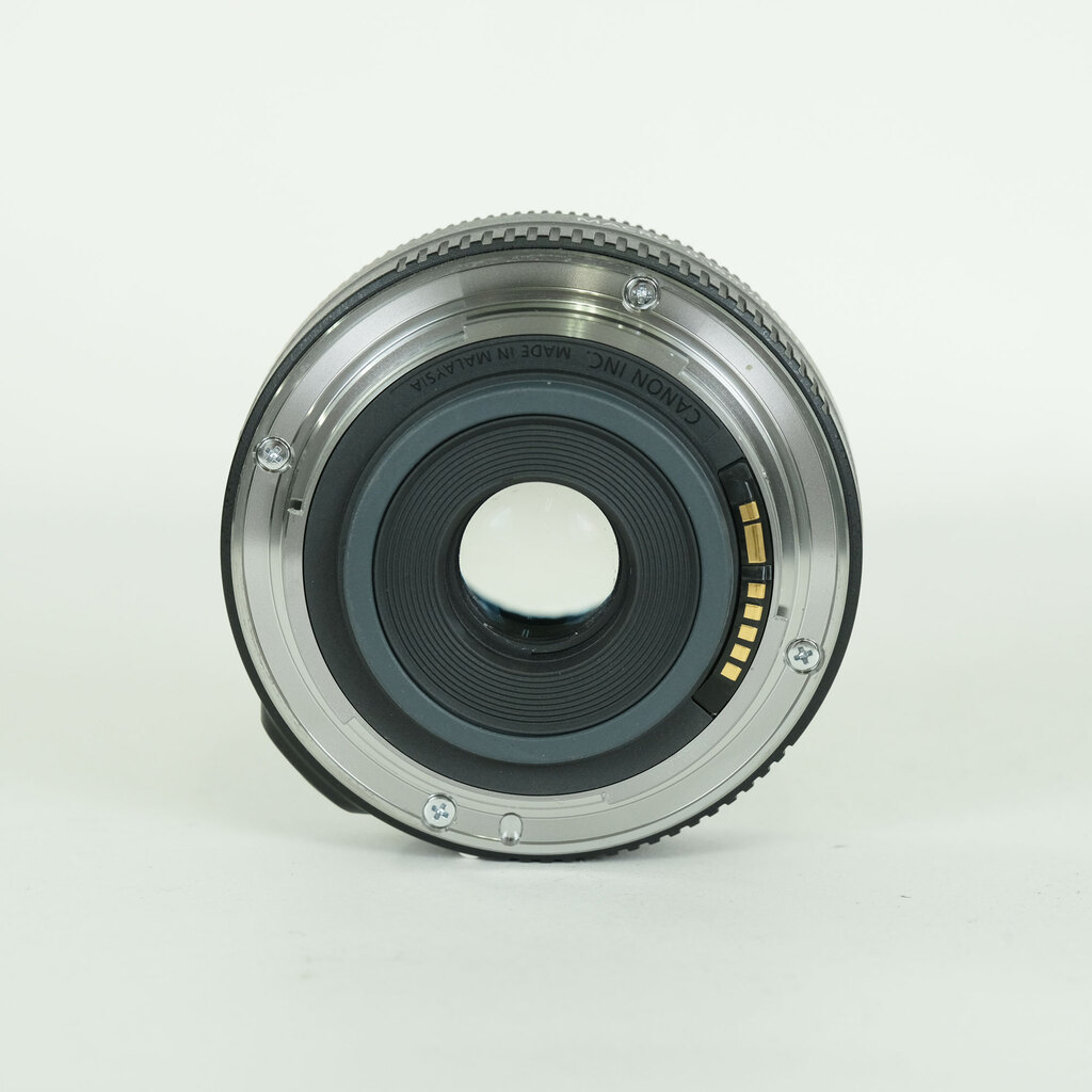 Canon EF-S24mm F2.8 STM Canon EF-S24mm F2.8 STM