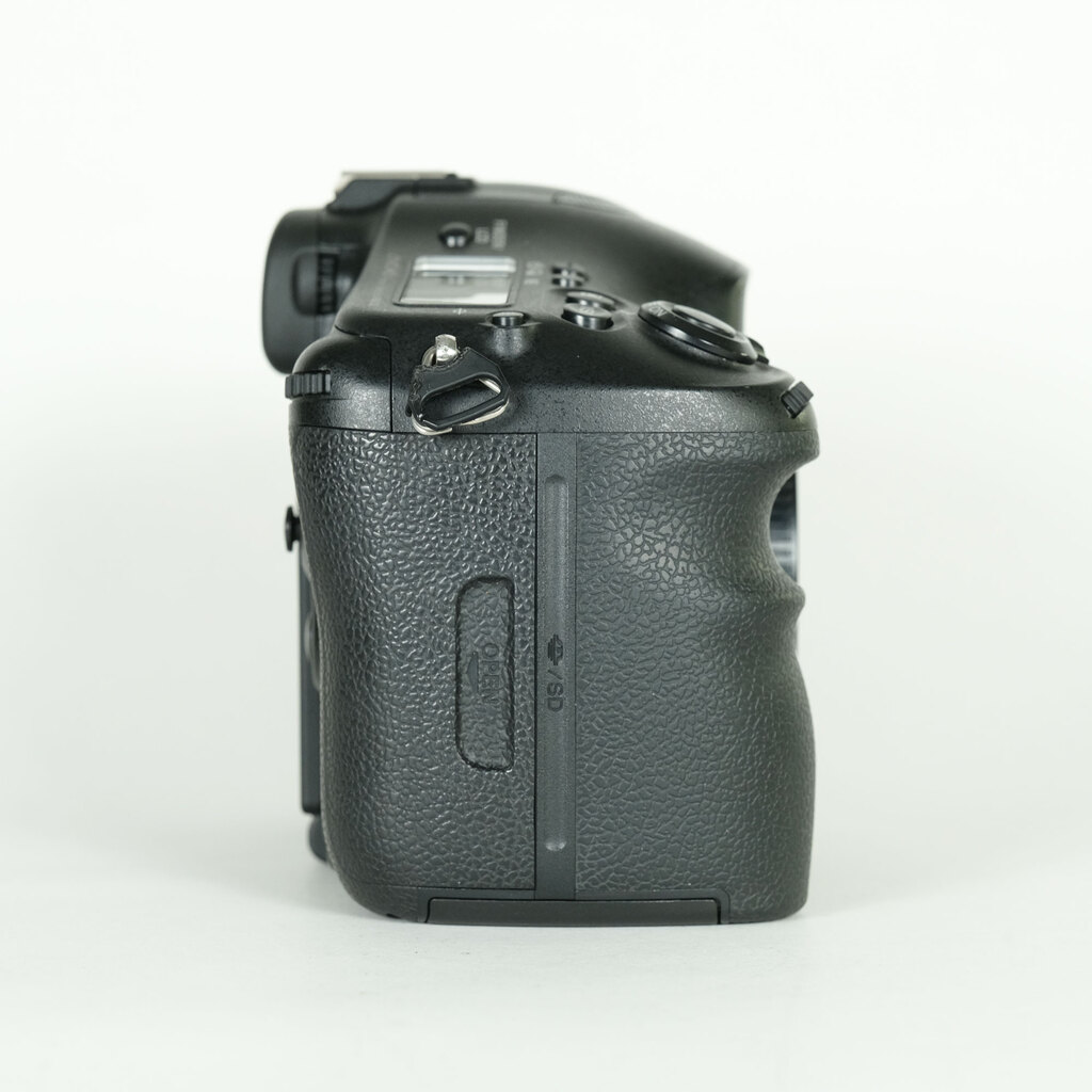 SONY α99（SLT-A99V）