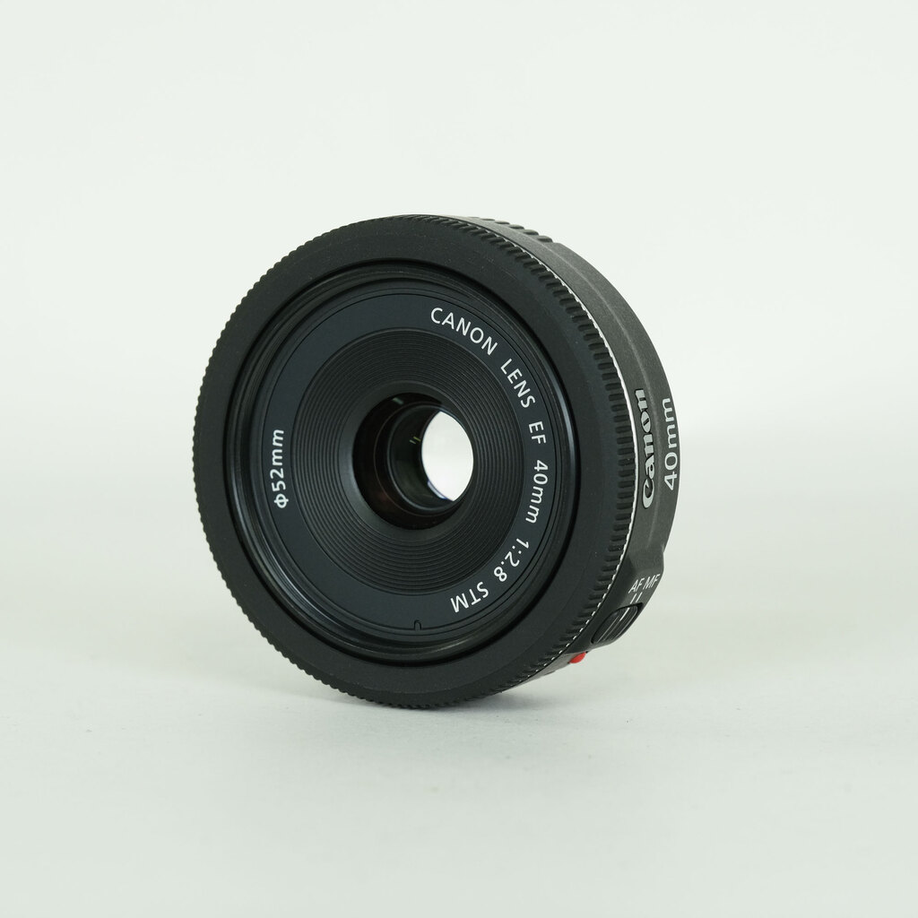 Canon EF40mm F2.8 STM