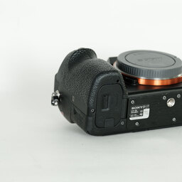 SONY α7 II（ILCE-7M2）