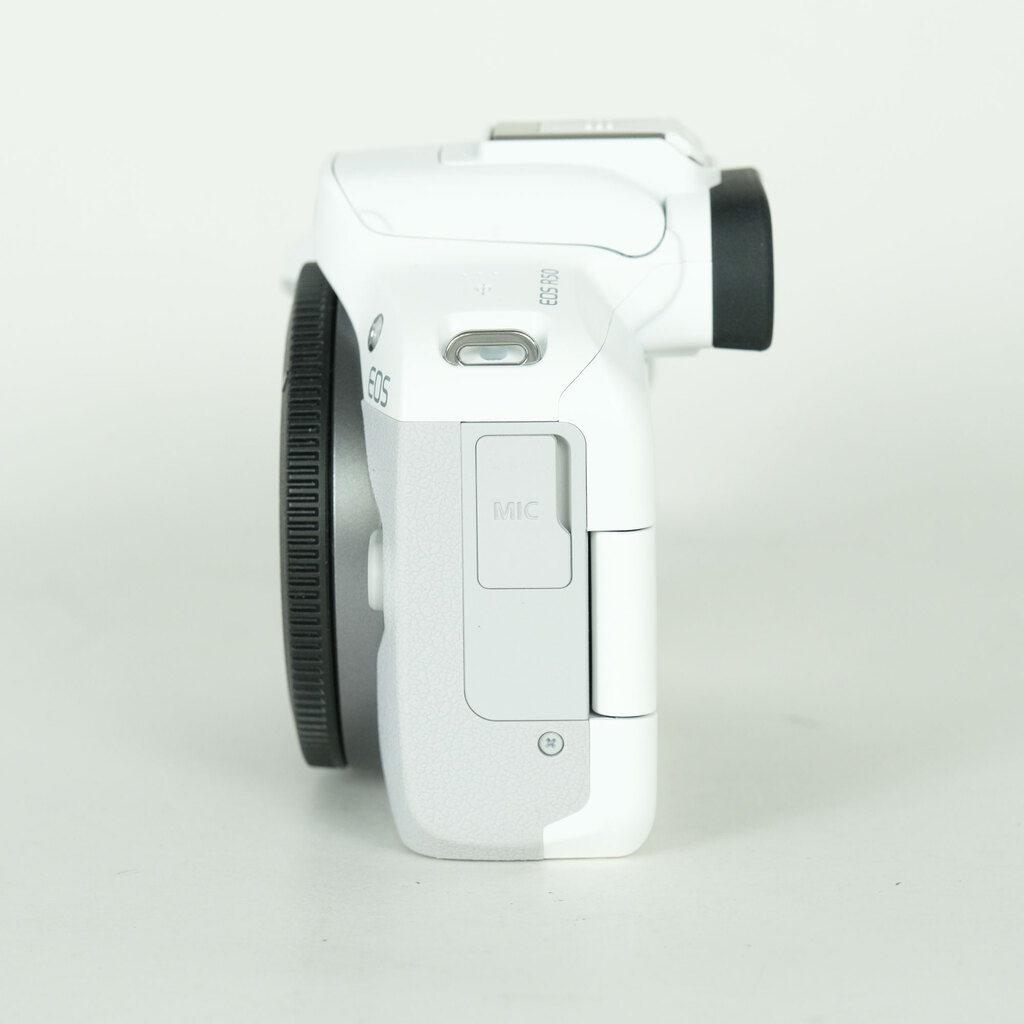 Canon EOS R50 [�{�f�B �z���C�g]