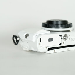 OLYMPUS PEN Lite E-PL6 ボディ ホワイト