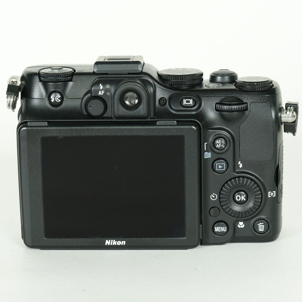 Nikon COOLPIX P7100 ブラック