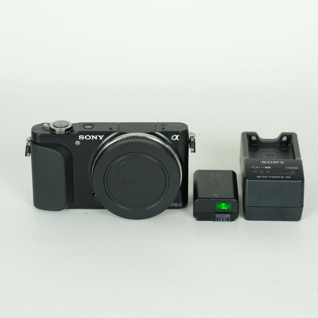 SONY α NEX-3N ボディ ブラックの出品 | ONE SCENE（ワンシーン）
