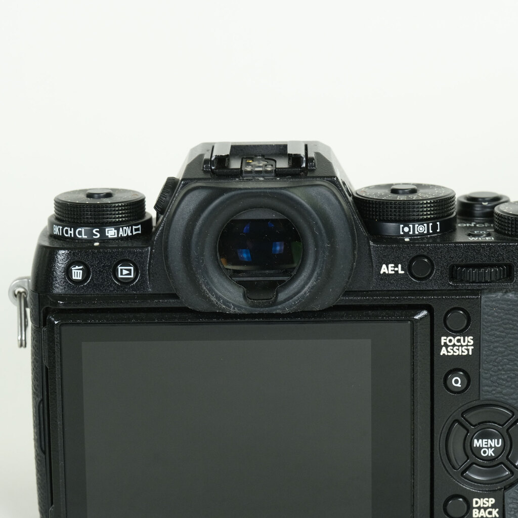 FUJIFILM X-T1