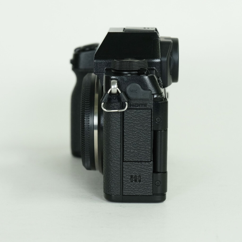 FUJIFILM X-S10 FUJIFILM X-S10