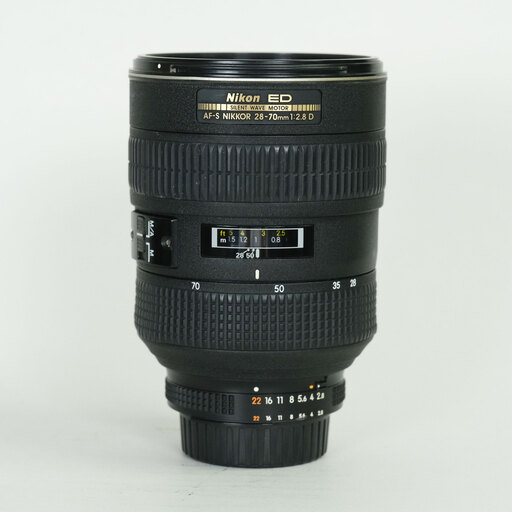 Nikon AF-S ED 28-70mm F2.8 D ブラック