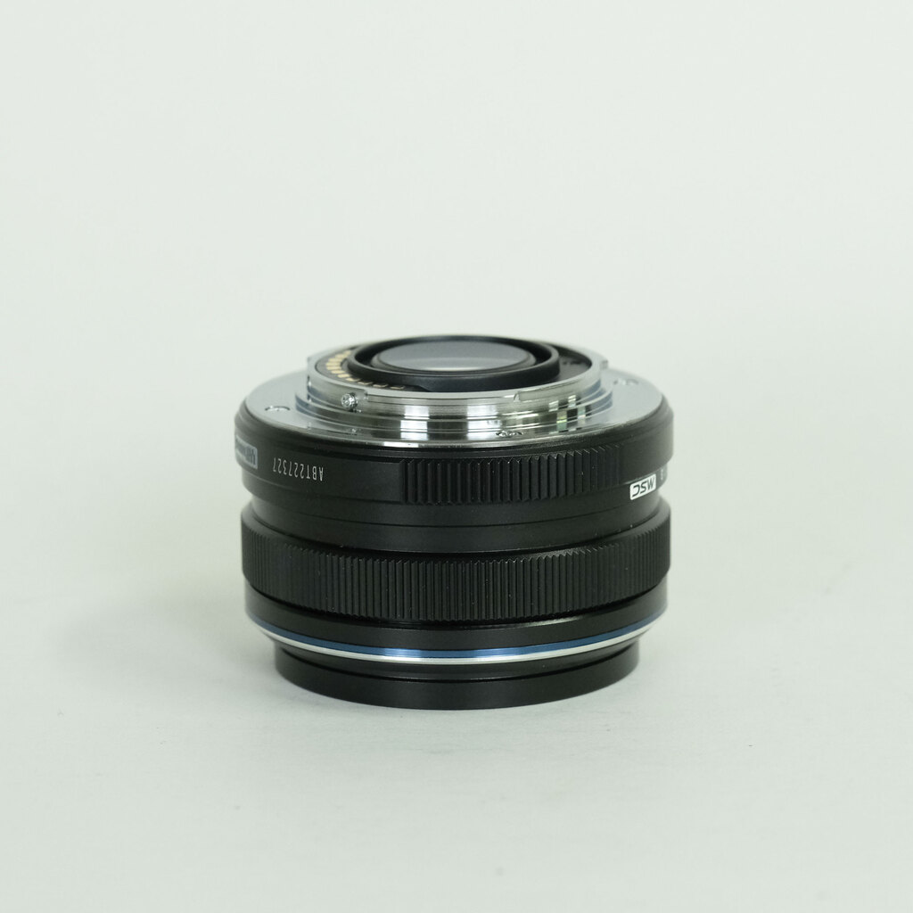 OLYMPUS M.ZUIKO DIGITAL 17mm F1.8 OLYMPUS M.ZUIKO DIGITAL 17mm F1.8