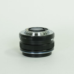 OLYMPUS M.ZUIKO DIGITAL 17mm F1.8 OLYMPUS M.ZUIKO DIGITAL 17mm F1.8